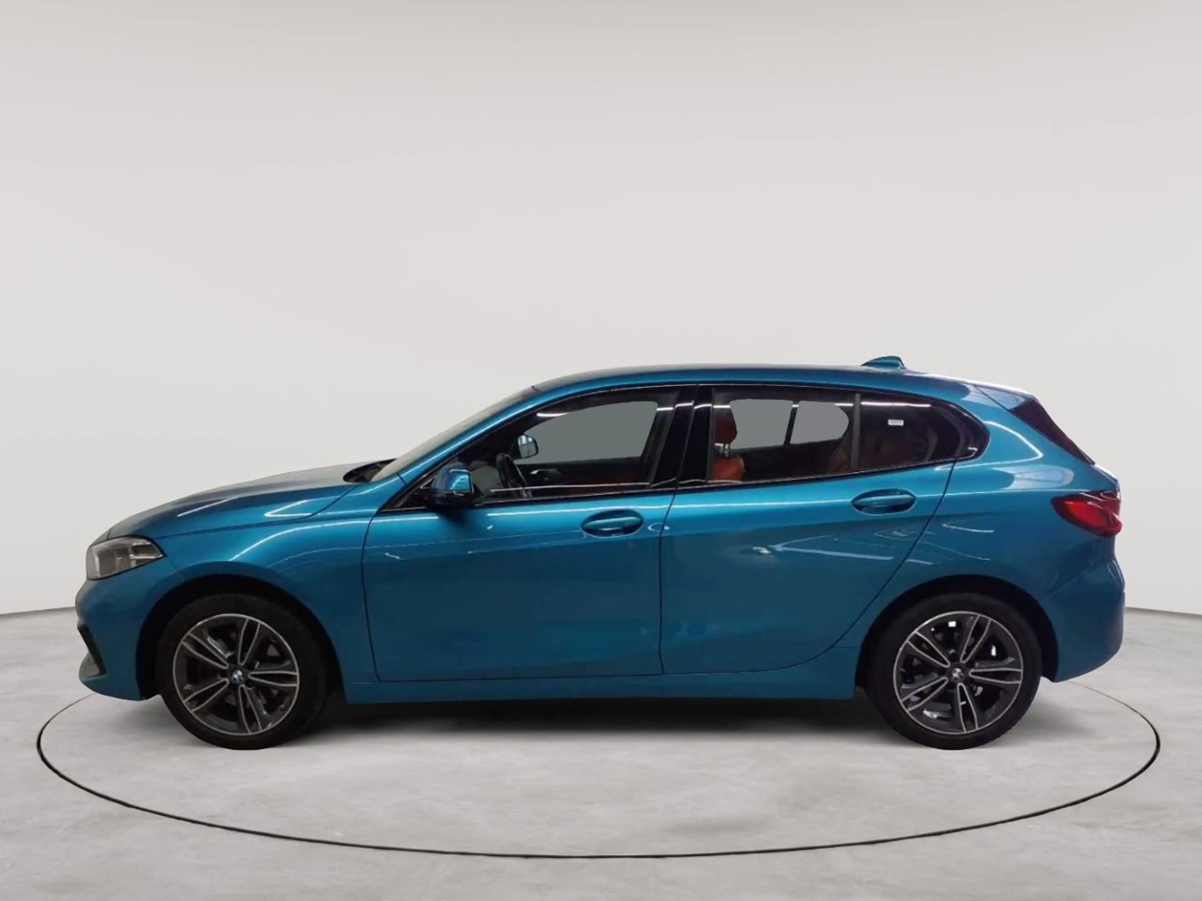 BMW 118 118d Sport Line Navi Leder LED — photo 6