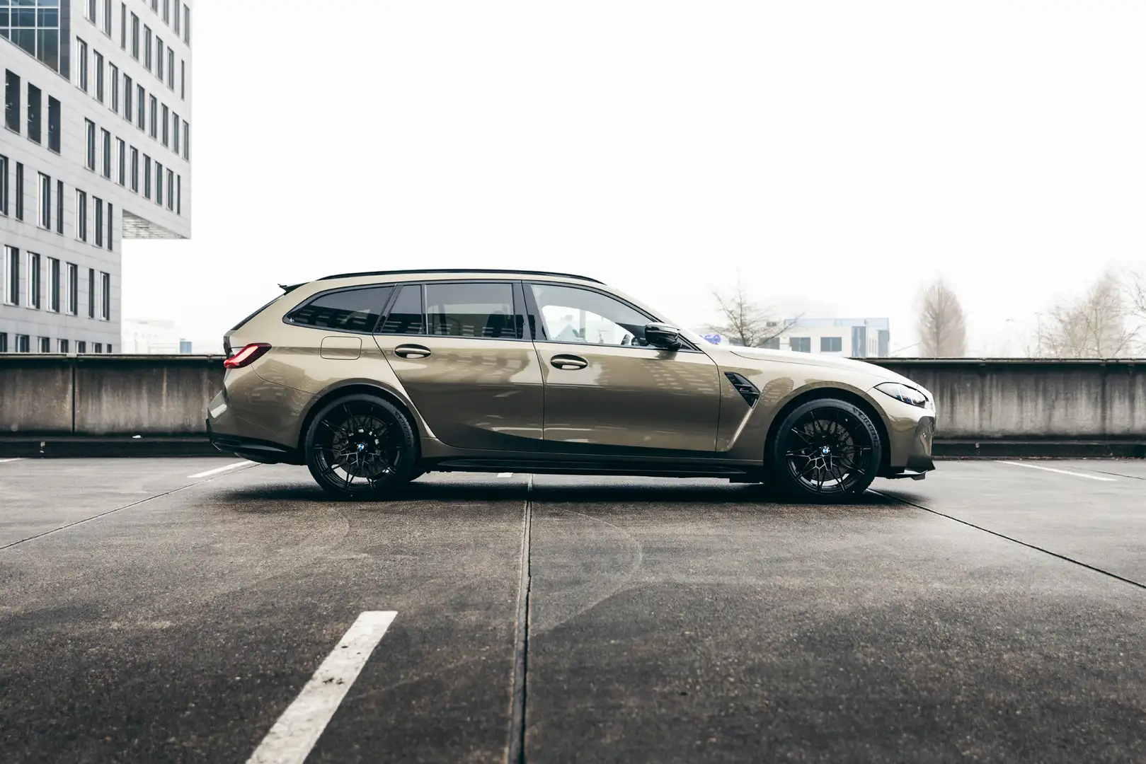 BMW M3 3 Serie Touring xDrive Competition Automaat / M Dr Gold - 2