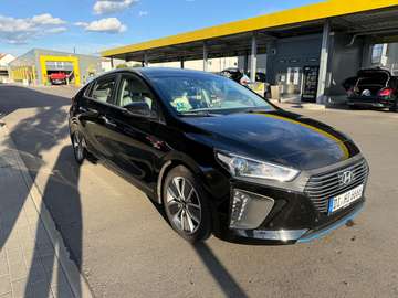 Premium Hybrid