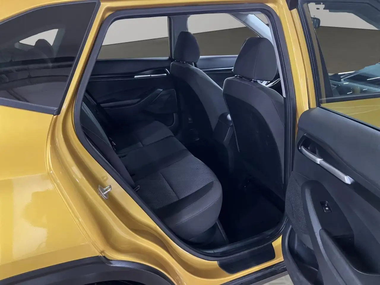 Kia Seltos снимка Kia Seltos