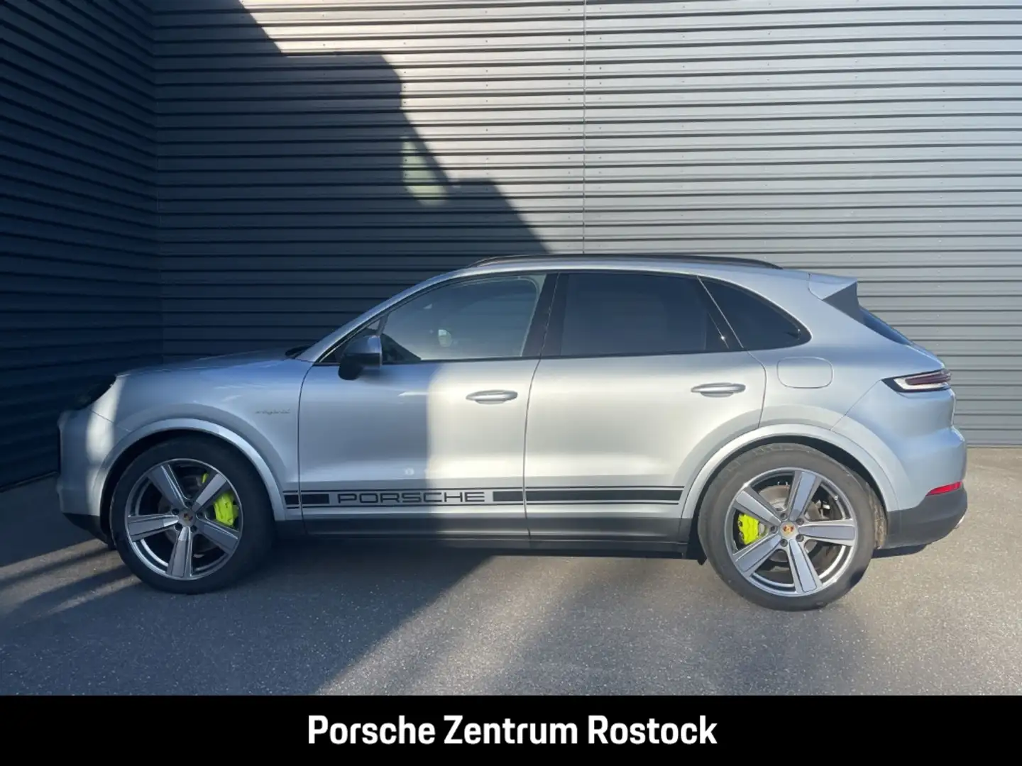 Porsche Cayenne E-Hybrid InnoDrive Soft-Close LED-Matrix Zilver - 2