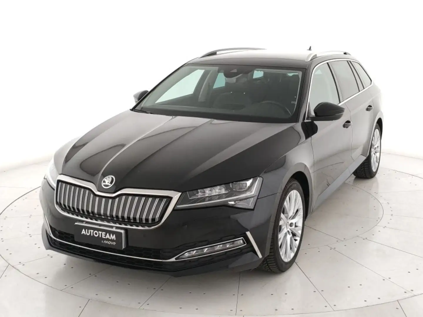 Skoda Superb Wagon iV 1.4 tsi phev Laurin&Klement dsg Nero - 1
