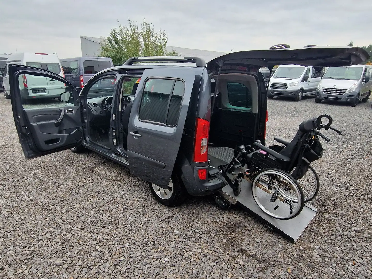 Mercedes-Benz Citan Kombi 111 CDI*Behindertengerecht*Klima* Grau - 2