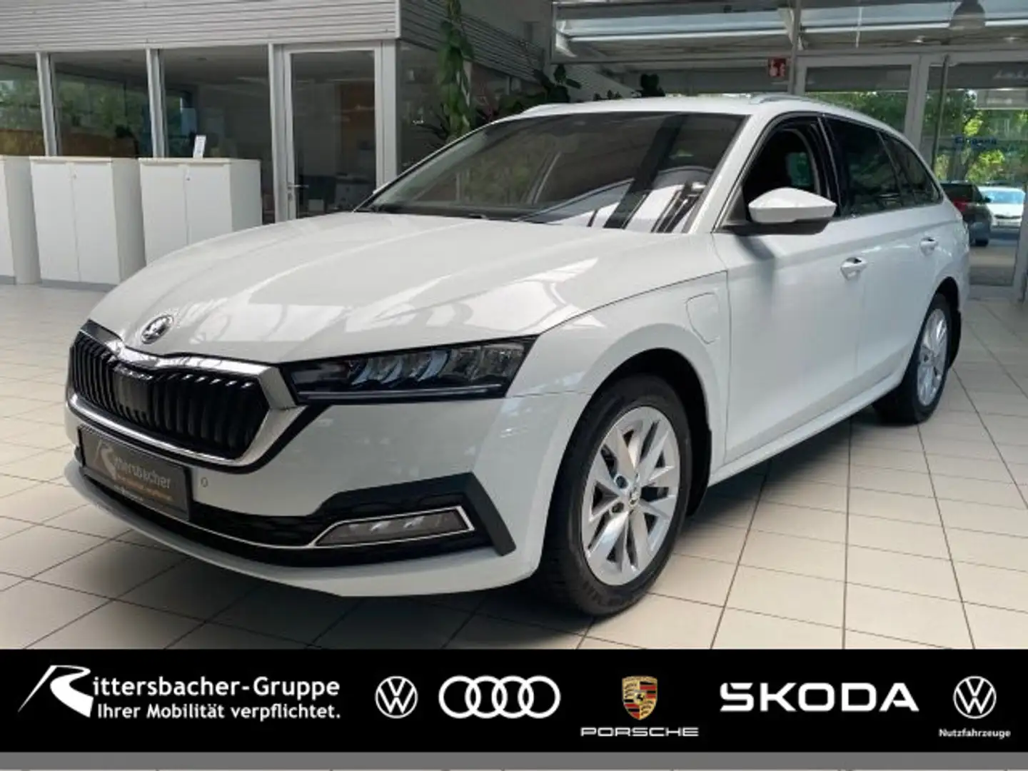 Skoda Octavia Combi Style 1.4 TSI Hybrid AHK Navi ACC Weiß - 1