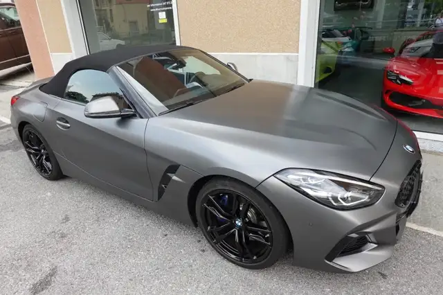 BMW Z4 view 7