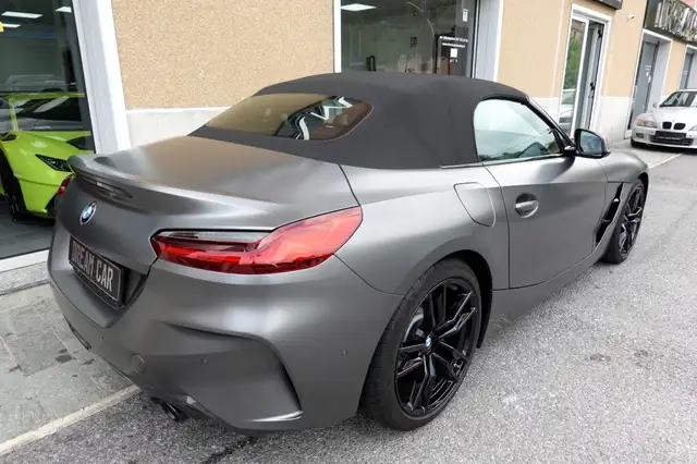 BMW Z4 view 5