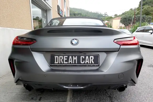 BMW Z4 view 4