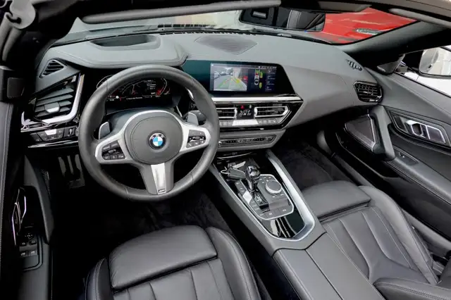 BMW Z4 view 9