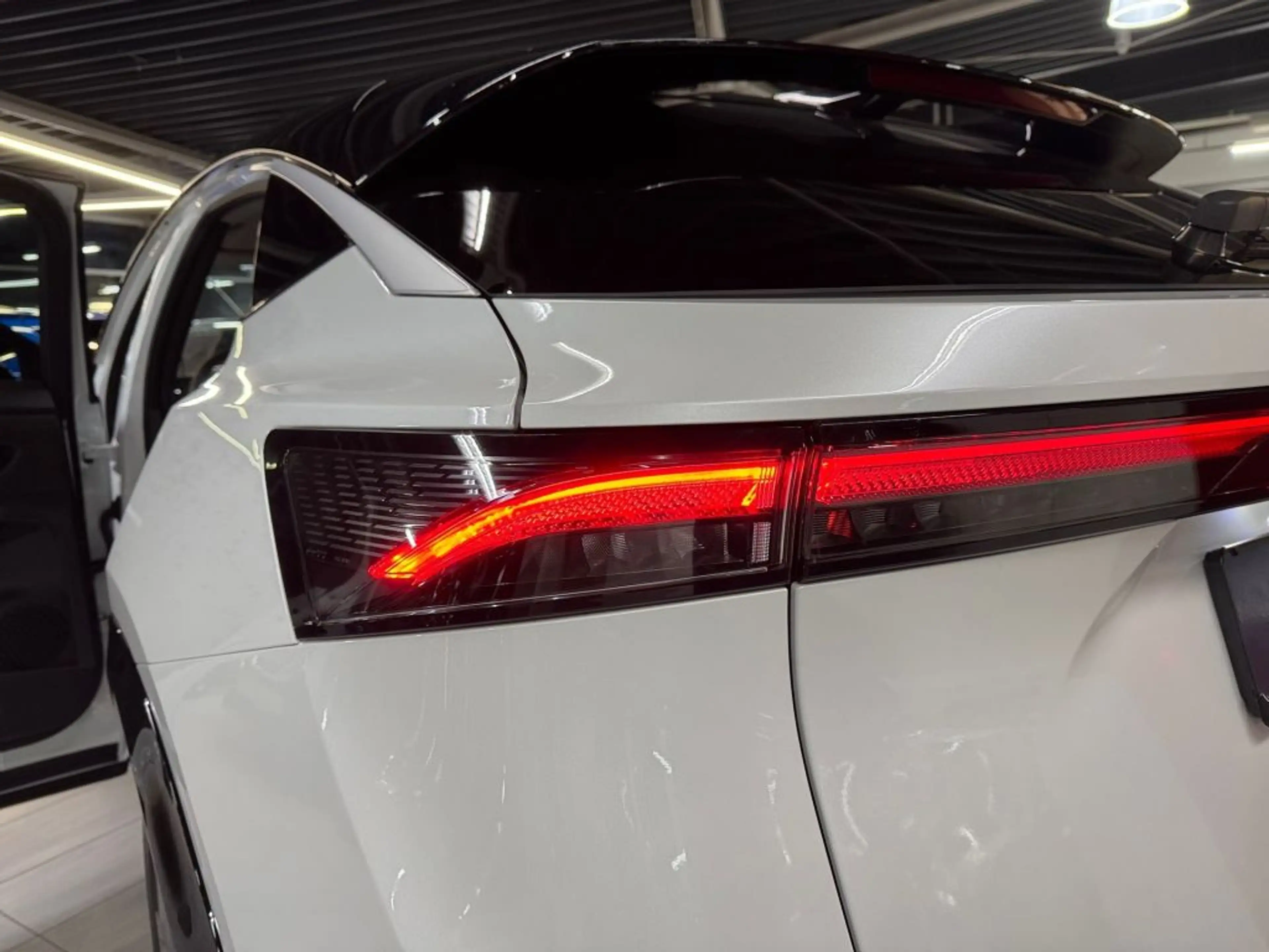 Nissan Ariya 87 kWh Evolve Pack — photo 14