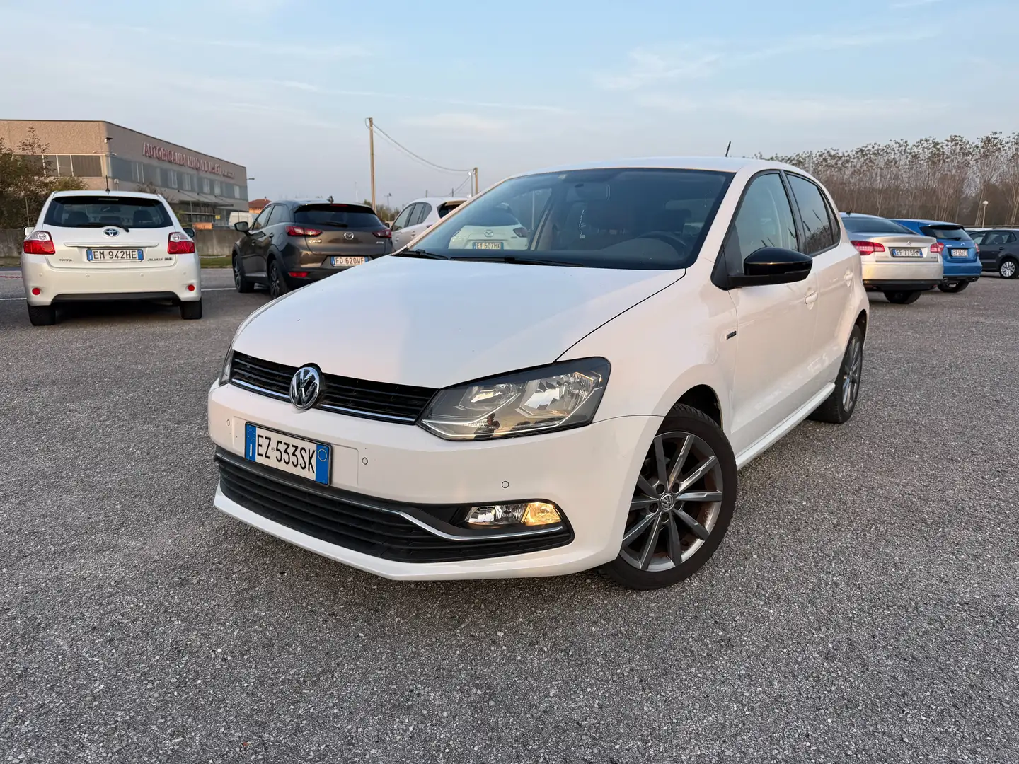 Volkswagen Polo Polo 2015 5p 1.2 tsi Vers. Fresh Blanc - 1