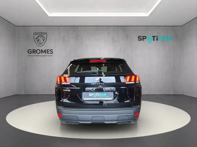 Peugeot 3008 view 4