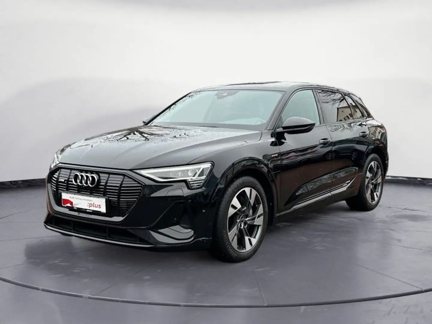 Audi e-tron 55 quattro S-line LED/AHK/ACC/B&O/Assist/ Zilver - 2