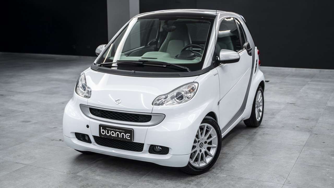 smart forTwo 1.0 71CV MHD PASSION PELLE TOTALE NAVI CAR PLAY