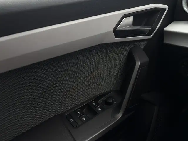 Seat Ibiza view 13