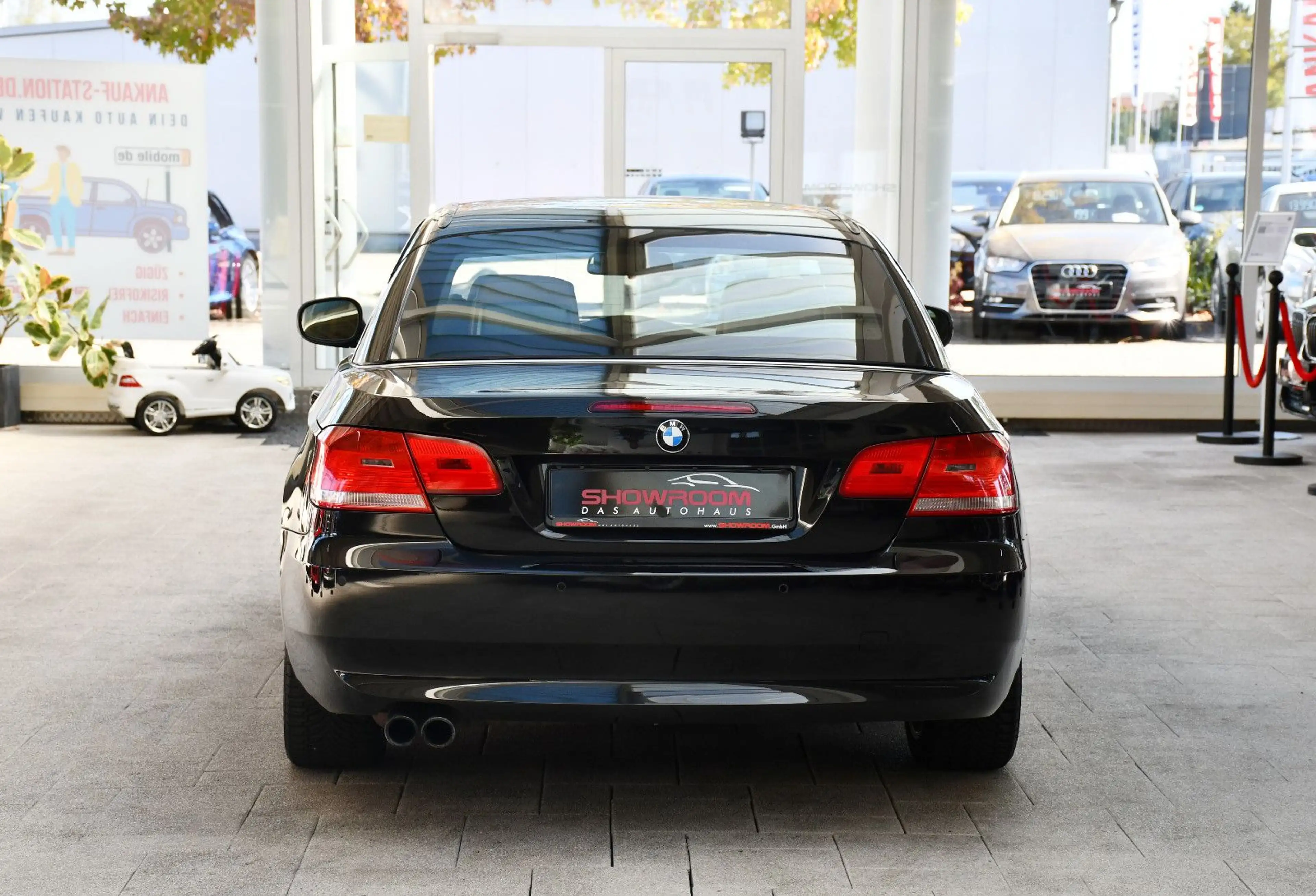 BMW 325 i Cabrio 3.0l 6Zylinder N53 Navi Leder Memory — photo 6