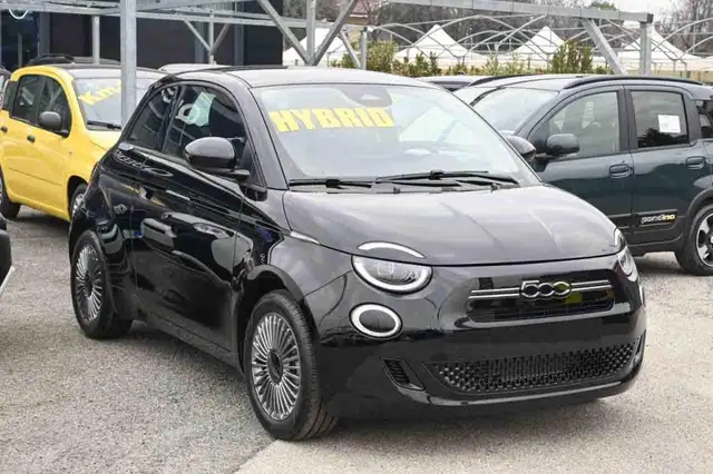 Fiat 500 view 2