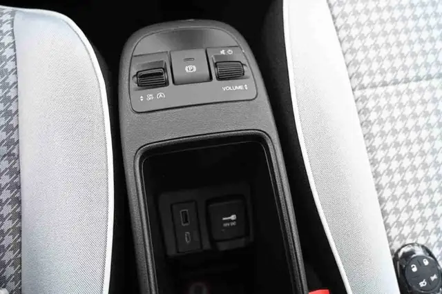 Fiat 500 view 12