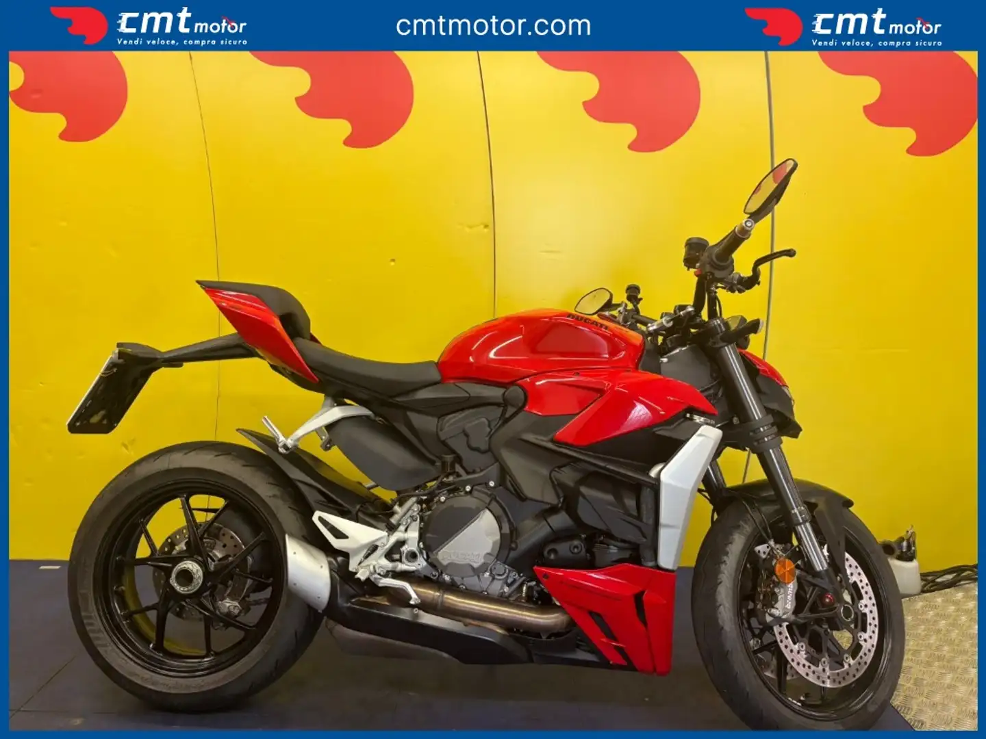 Ducati Streetfighter V2 955 - 1