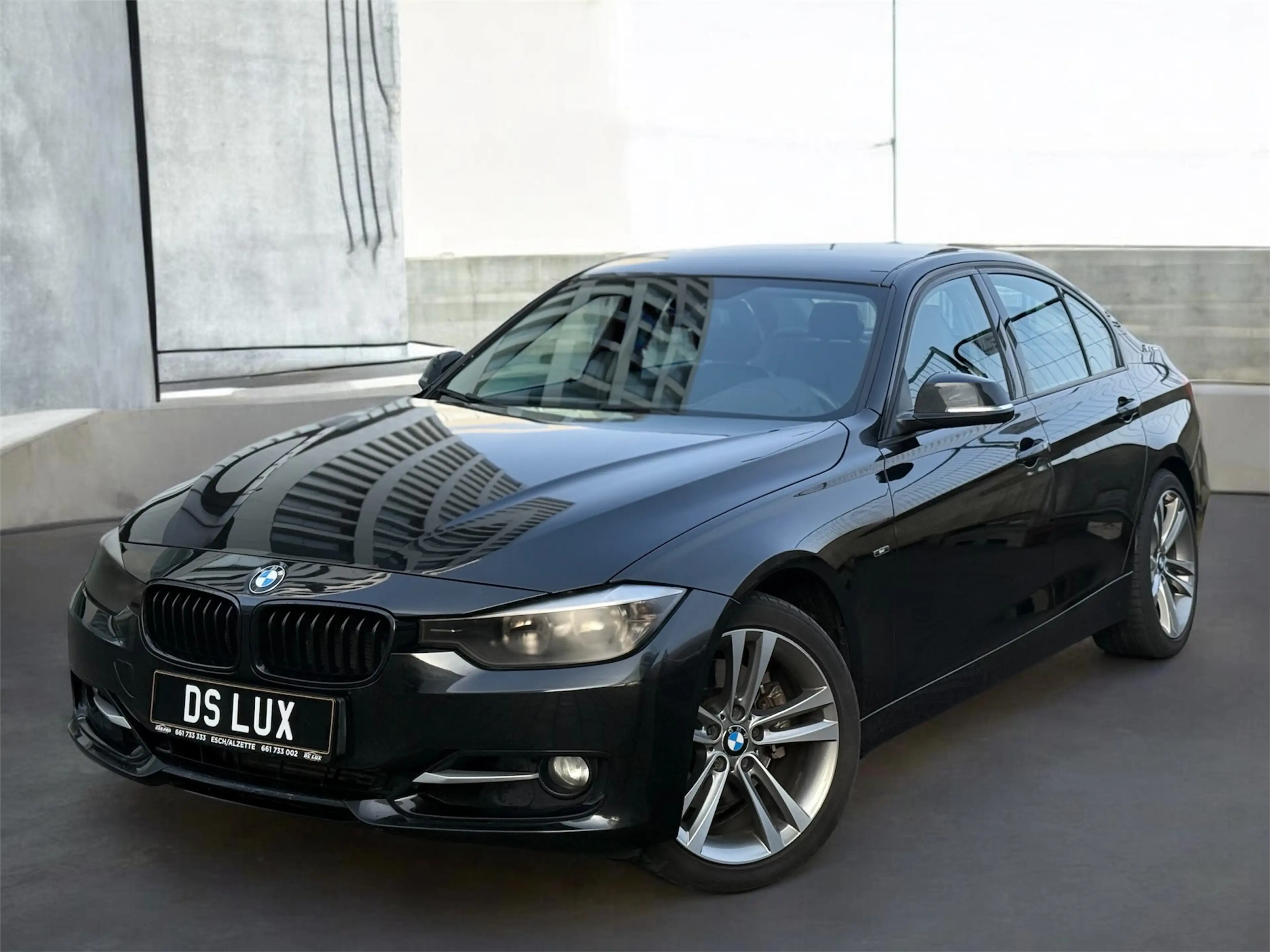 BMW 328 i 245CH SPORT LINE / AUTOMATIQUE — photo 3