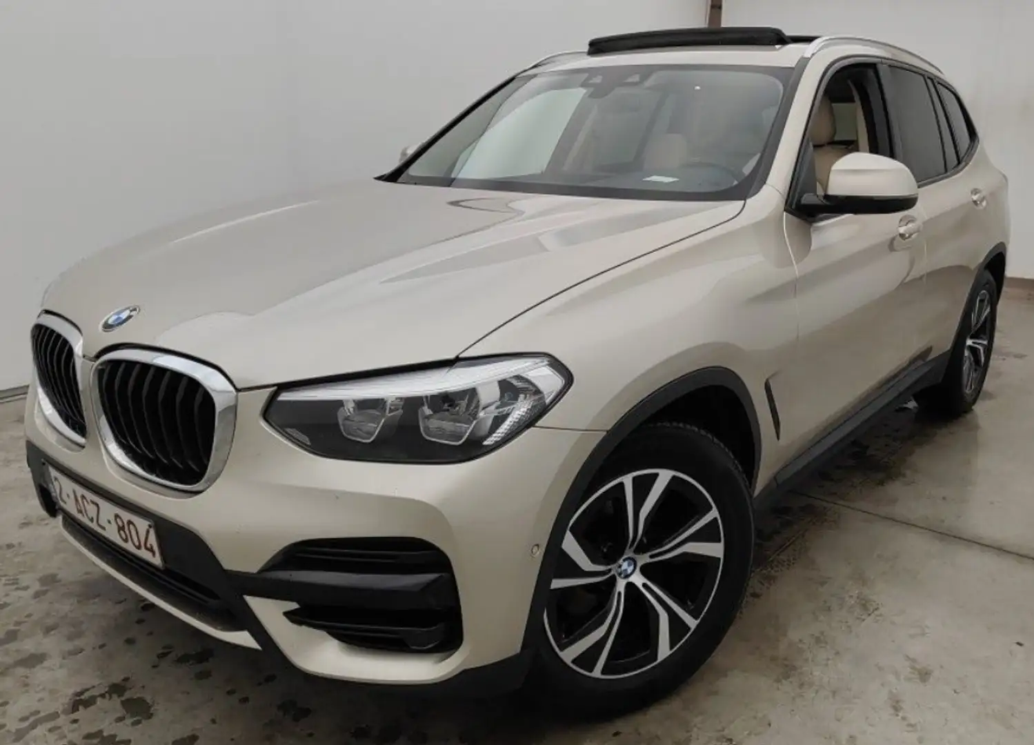 BMW X3 2.0dA sDrive18 INDIVIDUAL PANORAMA Trekhaak Camera Beige - 1