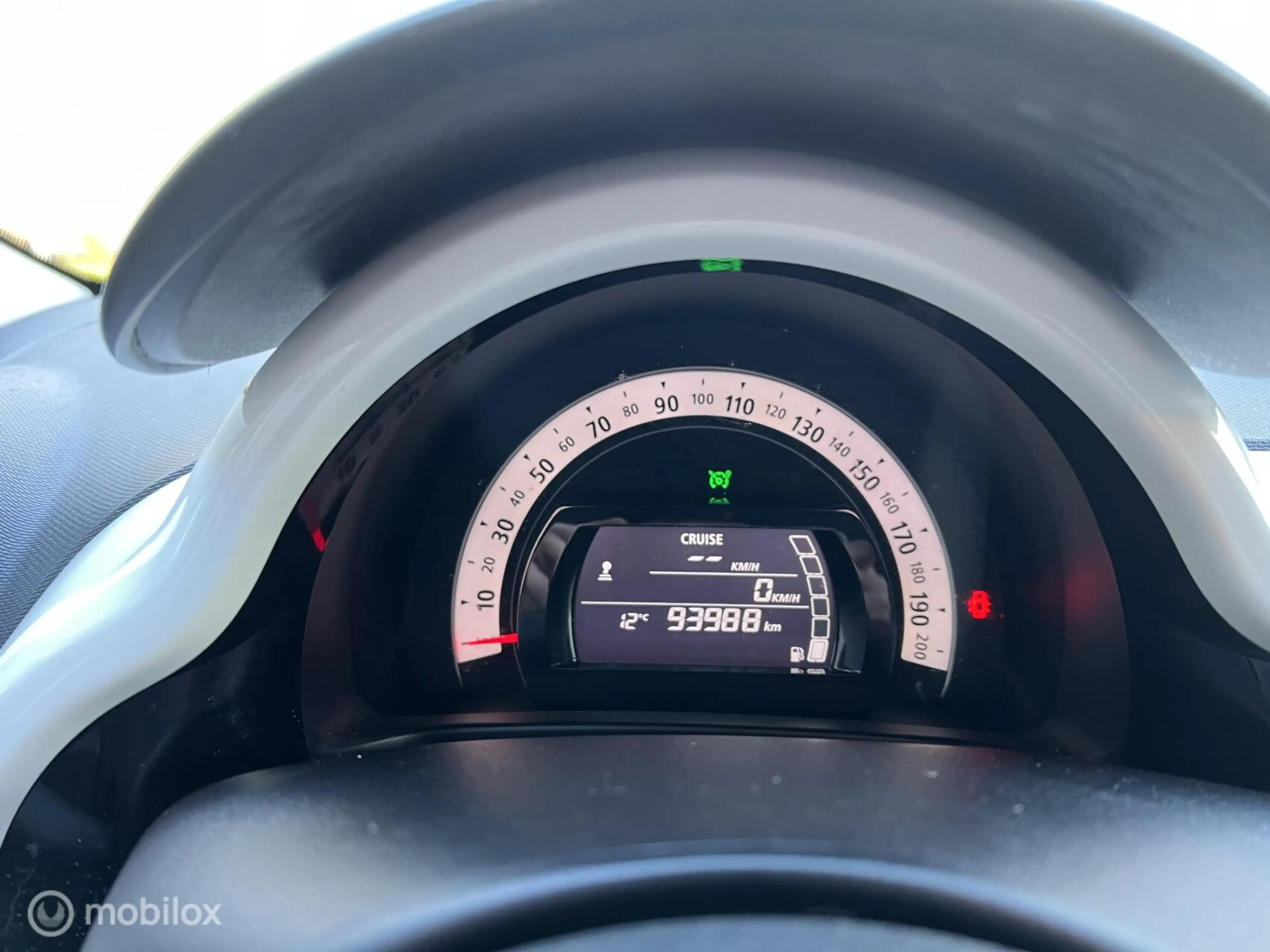 Renault Twingo 1.0 SCe Intens |Apple Carplay | Clima — photo 14