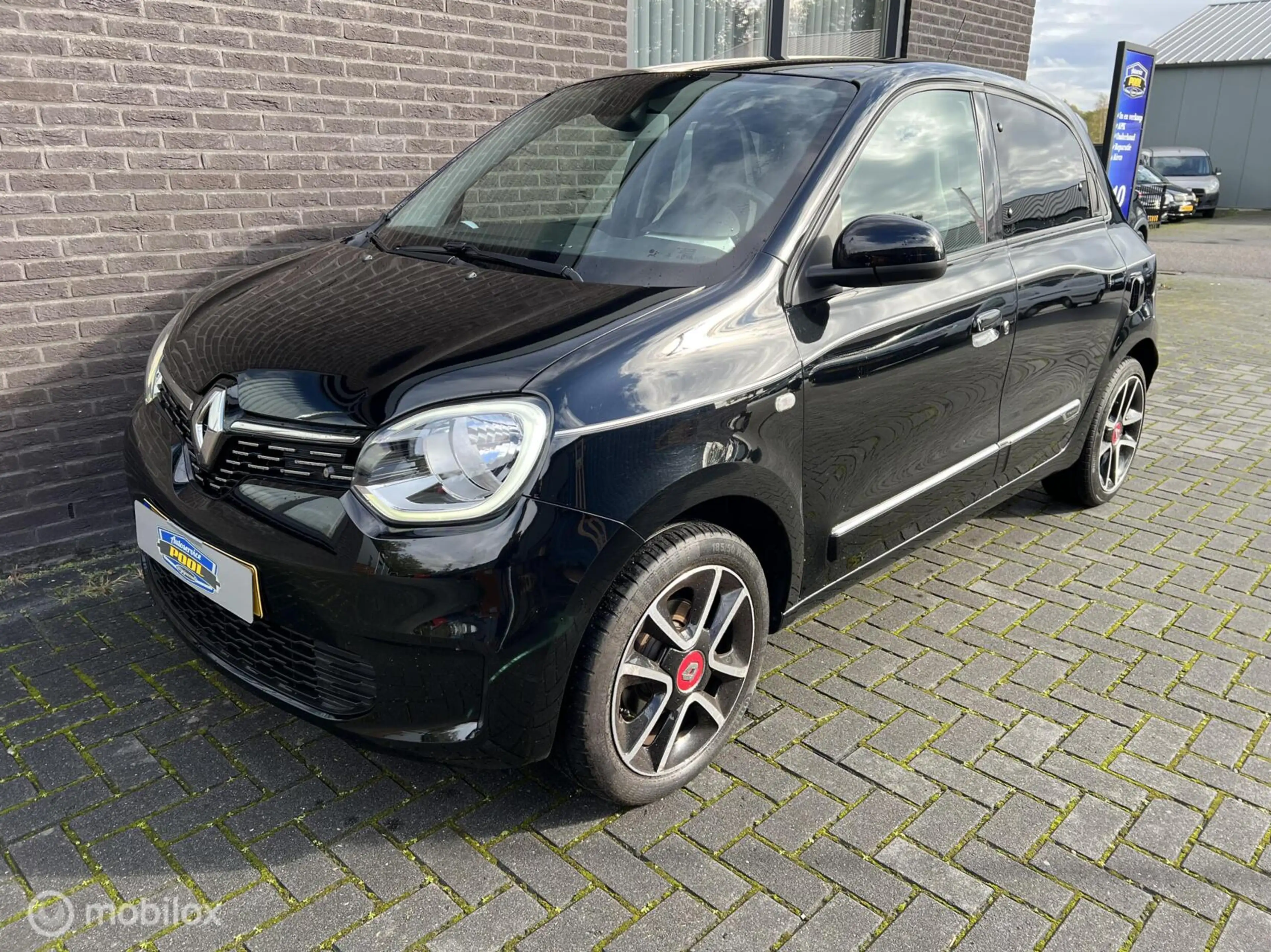 Renault Twingo 1.0 SCe Intens |Apple Carplay | Clima — photo 3