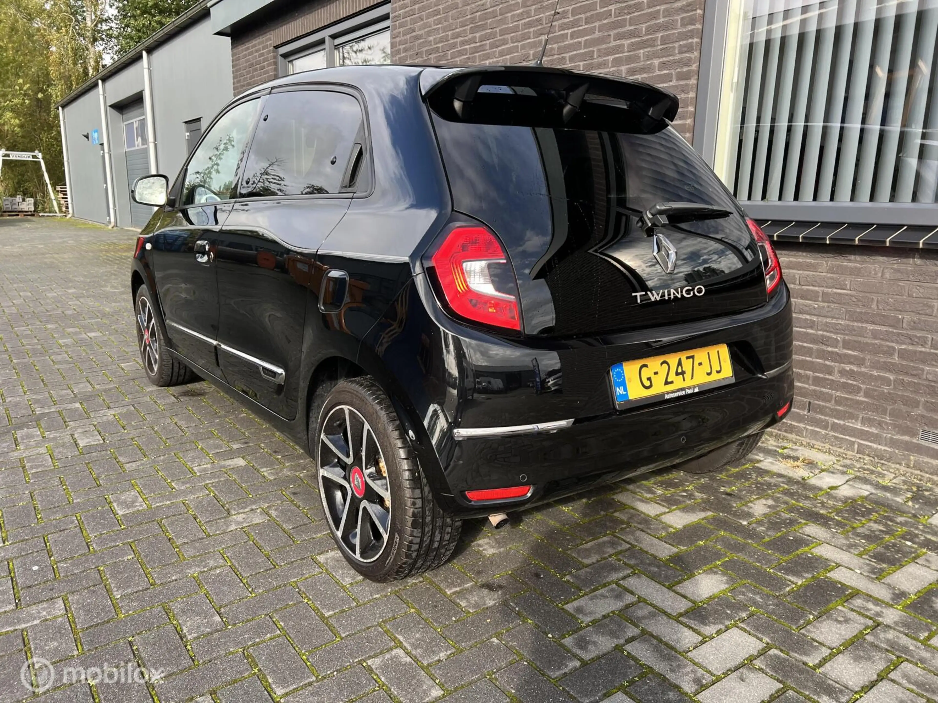 Renault Twingo 1.0 SCe Intens |Apple Carplay | Clima — photo 4
