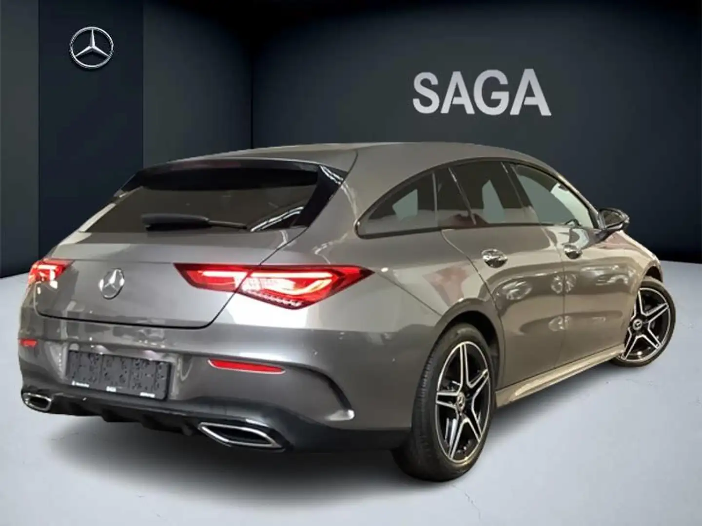 Mercedes-Benz CLA 180 180 Shooting Brake AMG LINE Gris - 2