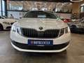 Skoda Octavia Lim. Active *1. Hand*LED*Klima*PDC*TÜV* Weiß - thumbnail 9