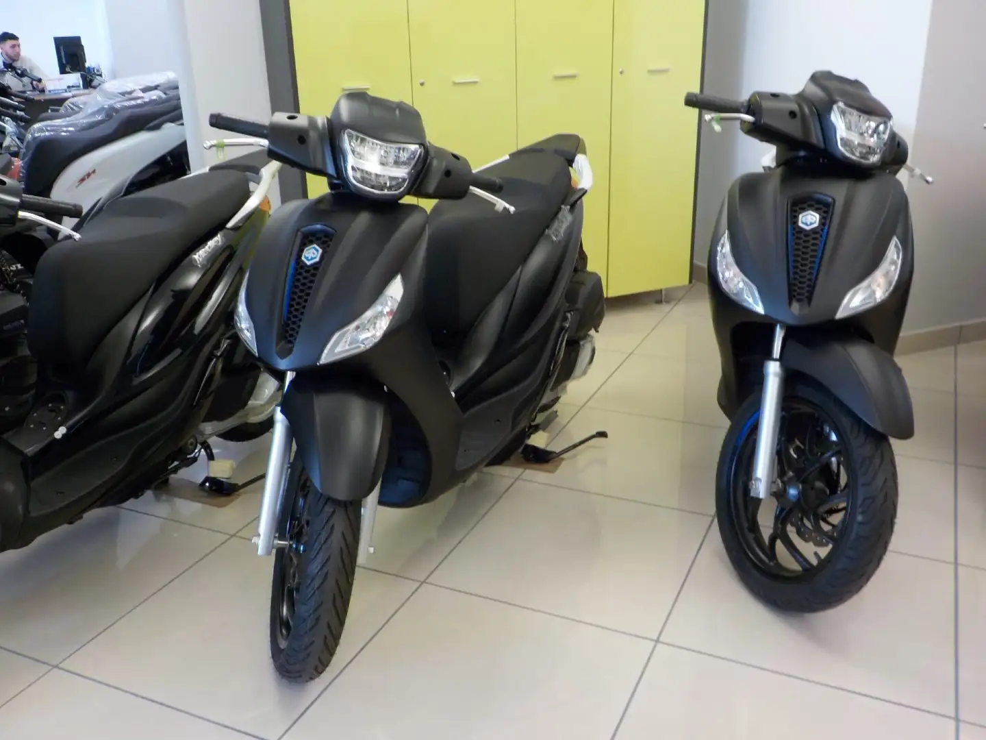 Piaggio Medley 125 ABS NEW EURO 5+ - RCA+TASSO ZERO - 2