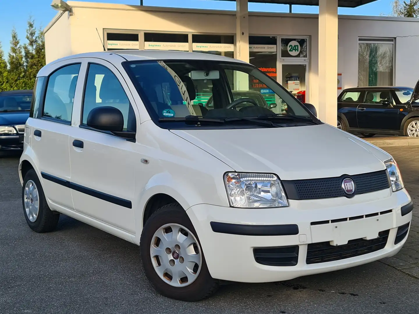 Fiat Panda 1.2 8V MyLive *KLIMA* 86.TKM* TÜV 03/2025* Blanc - 2