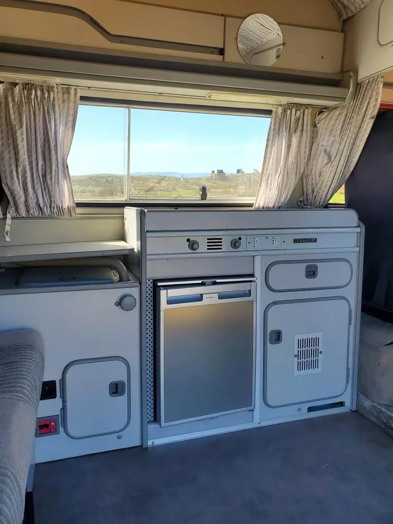 Volkswagen T3 Piros - 2