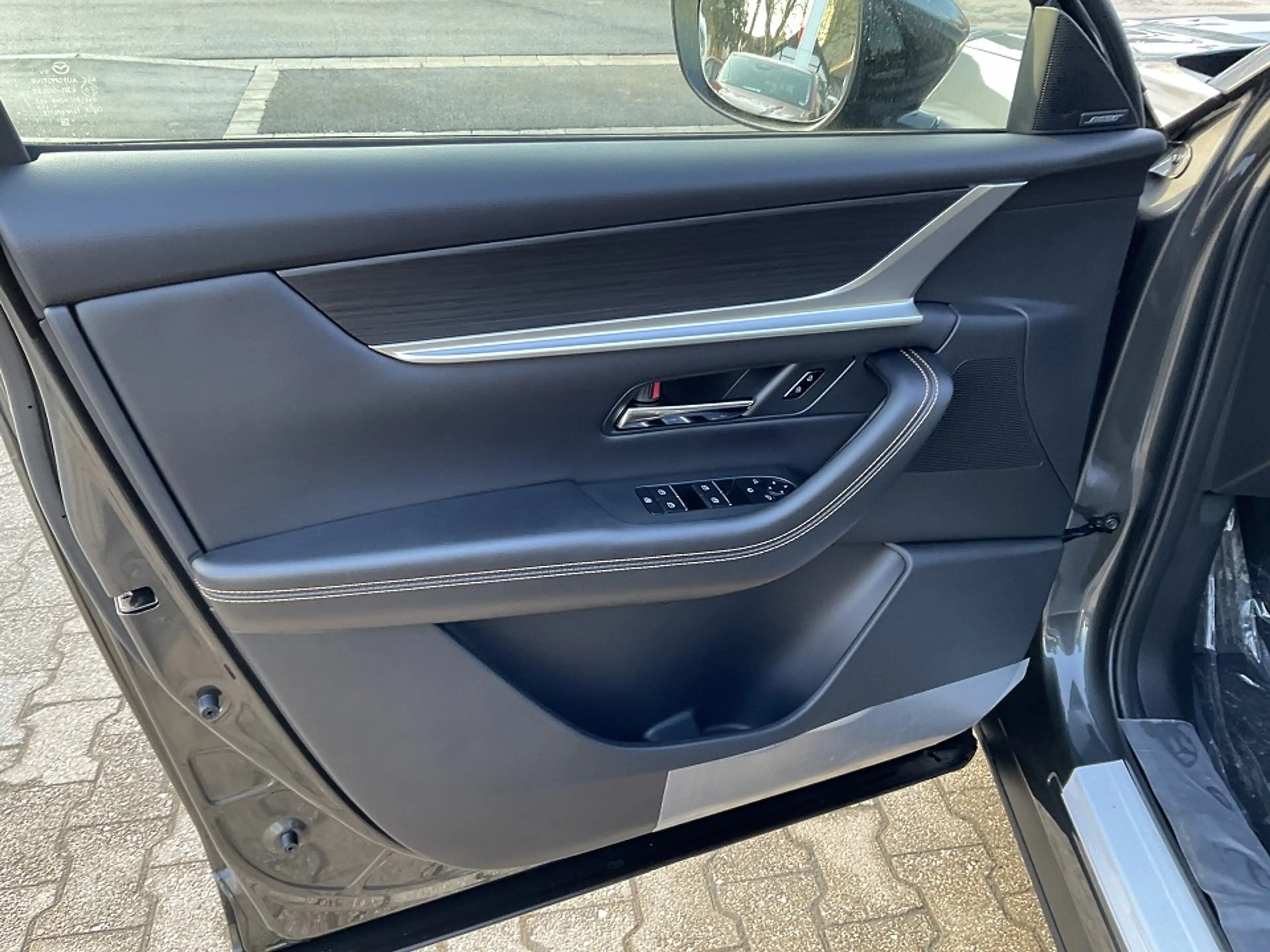 Mazda CX-60 2.5L e-SKY PHEV 241 kW (327 PS) Homura 360° Bose u — photo 8