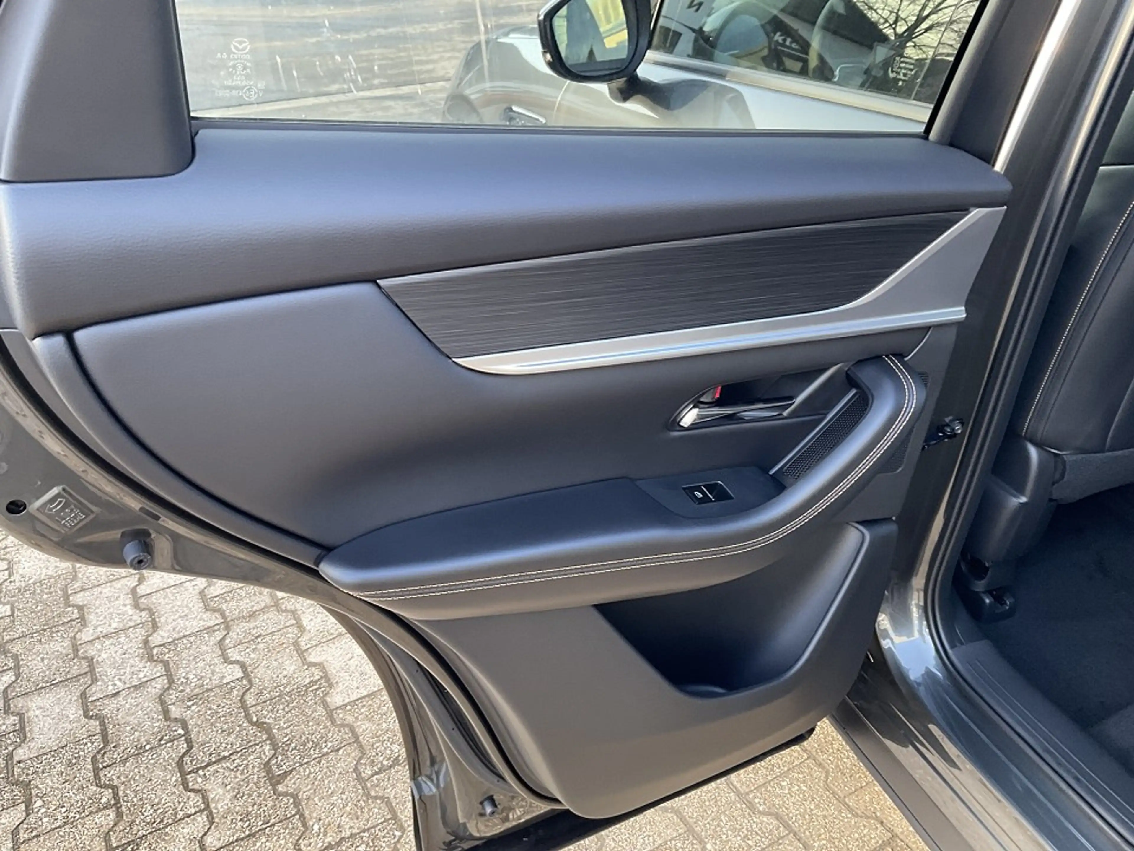 Mazda CX-60 2.5L e-SKY PHEV 241 kW (327 PS) Homura 360° Bose u — photo 11
