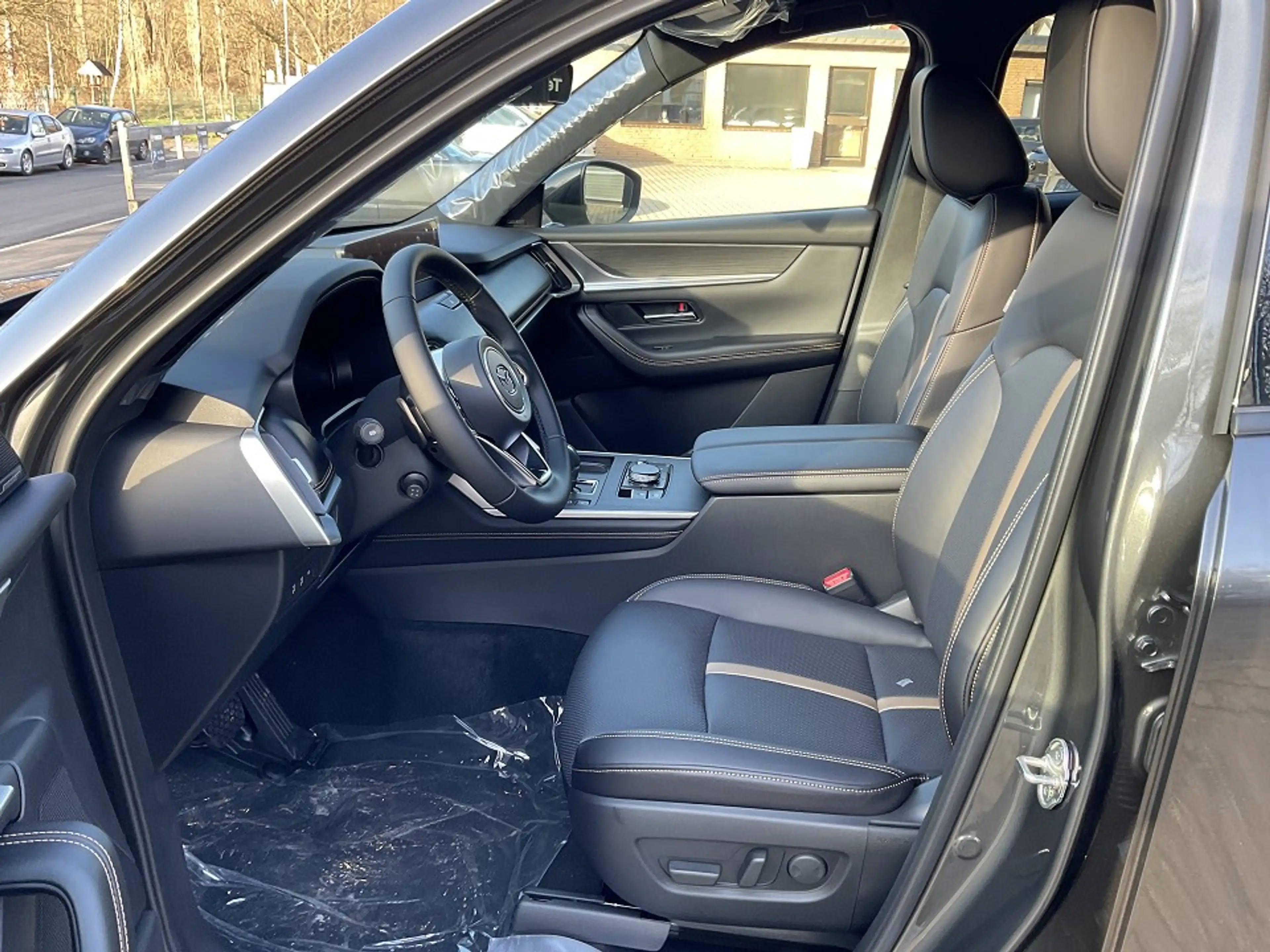 Mazda CX-60 2.5L e-SKY PHEV 241 kW (327 PS) Homura 360° Bose u — photo 7