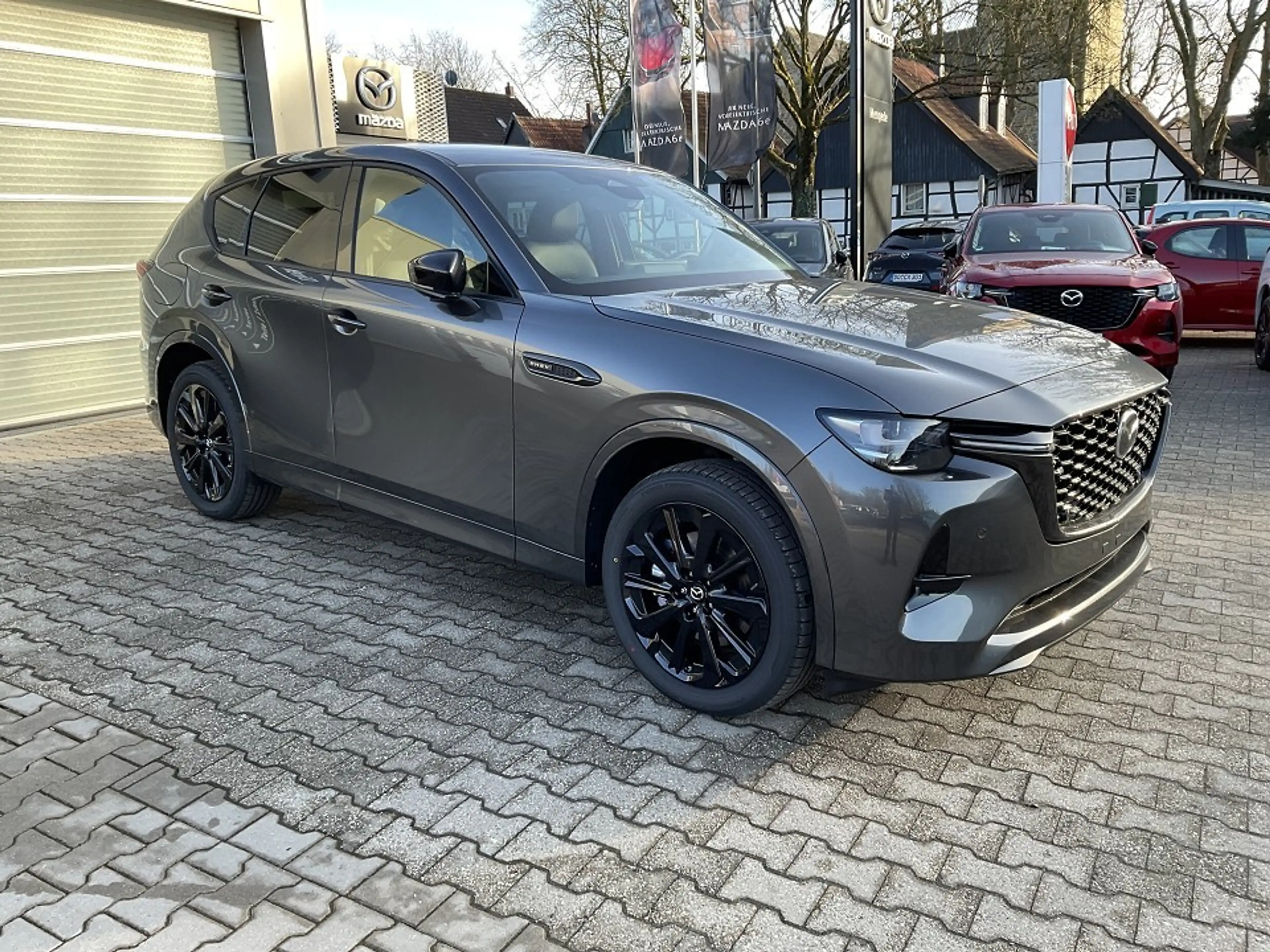 Mazda CX-60 2.5L e-SKY PHEV 241 kW (327 PS) Homura 360° Bose u — photo 6