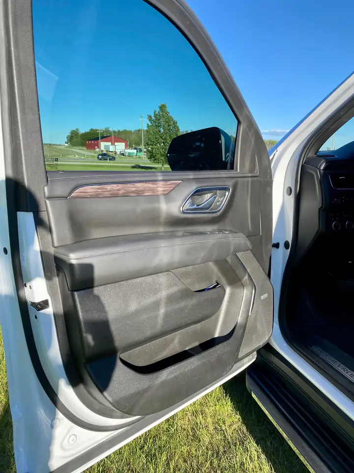 Chevrolet Tahoe photo Chevrolet Tahoe