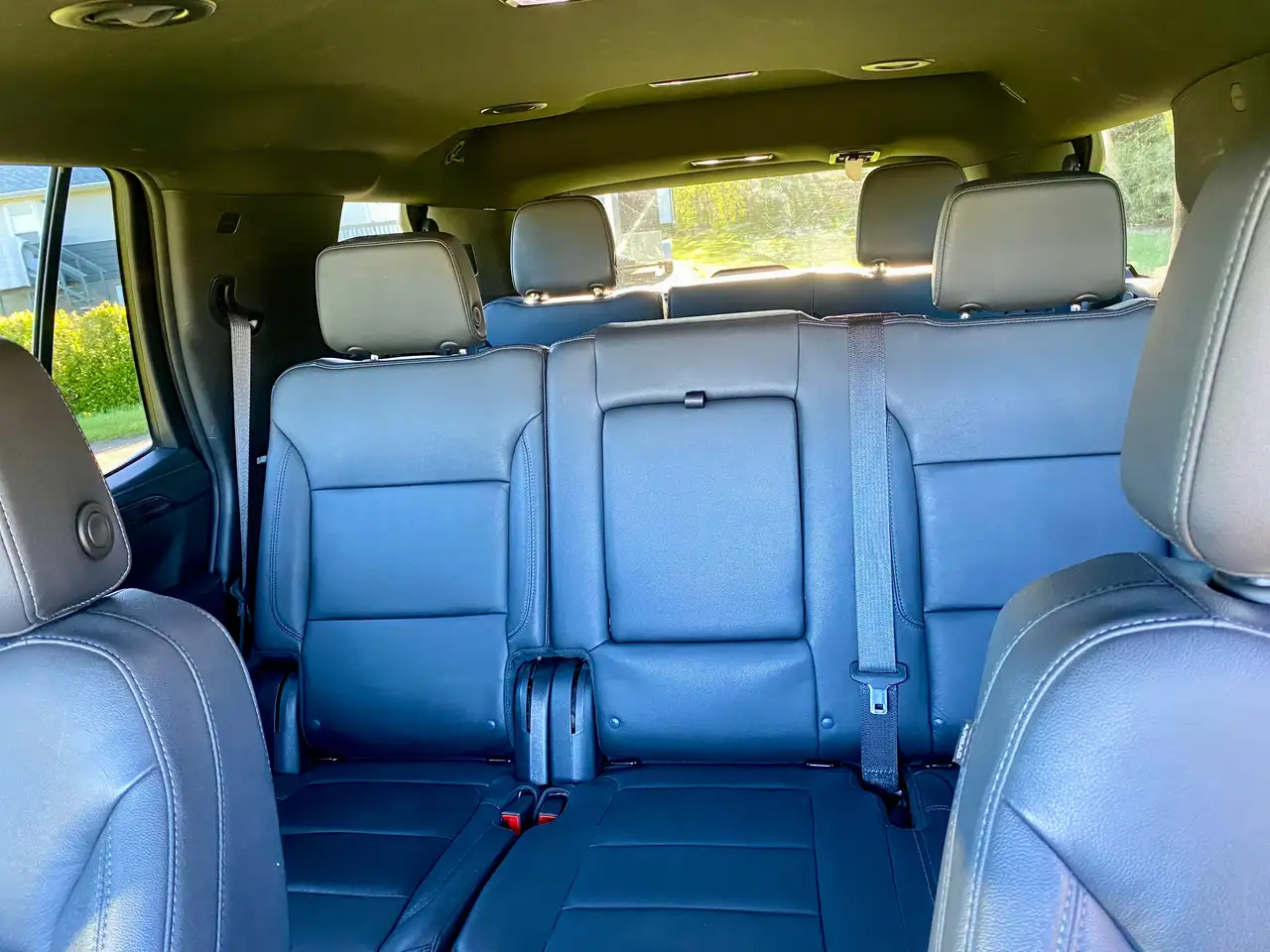 Chevrolet Tahoe photo Chevrolet Tahoe
