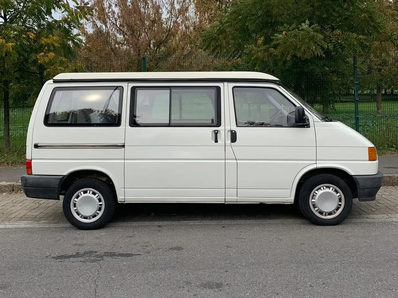 Volkswagen T4 California, foto 1
