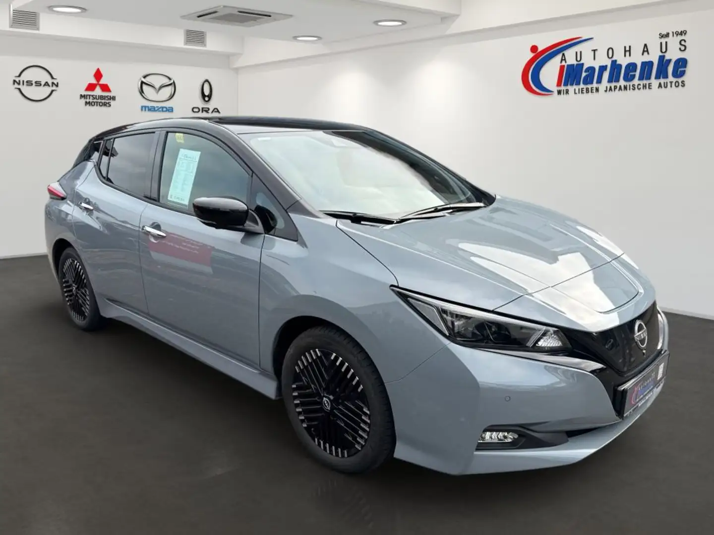 Nissan Leaf 39 kWh N-Connecta Grau - 2