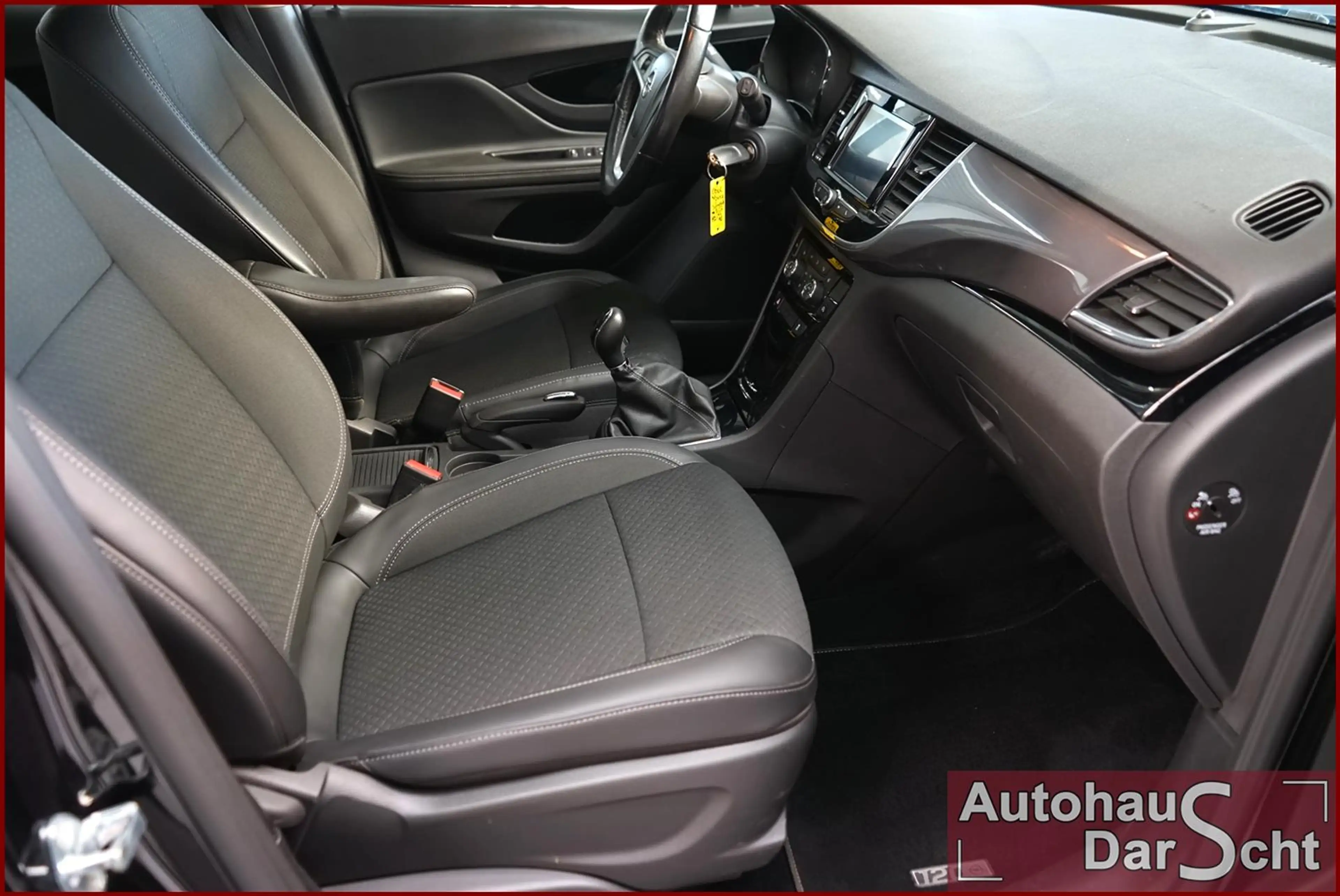 Opel Mokka X 1.4 Turbo 120 Jahre, Inspektion neu — photo 9