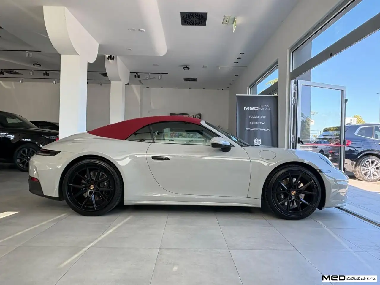 Porsche 992