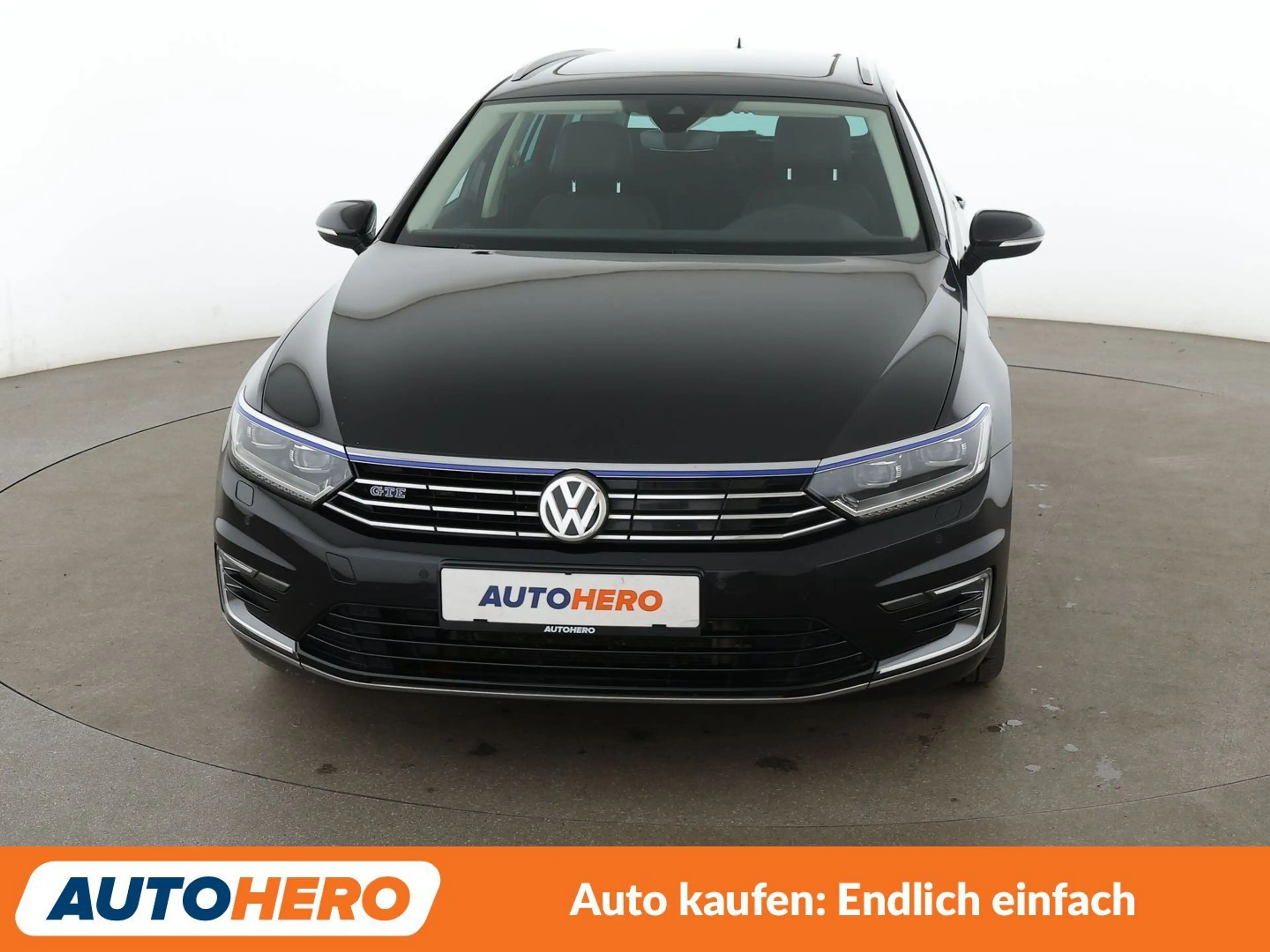 Volkswagen Passat 1.4 GTE Aut.*NAV*LED*ACC*CAM*PDC*SHZ*3-ZONENKLIMA* — photo 9