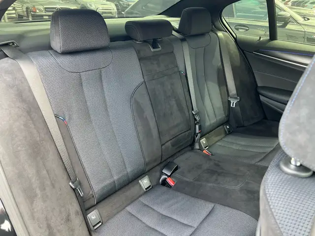 BMW M view 25