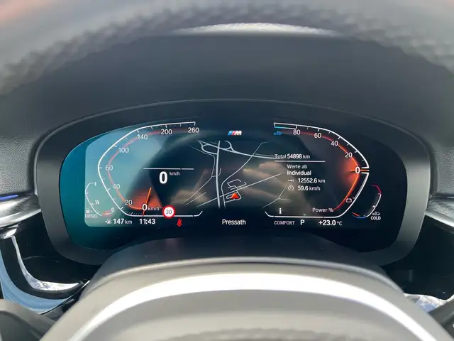 BMW M view 19