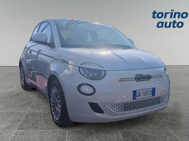 Fiat 500e Action Berlina