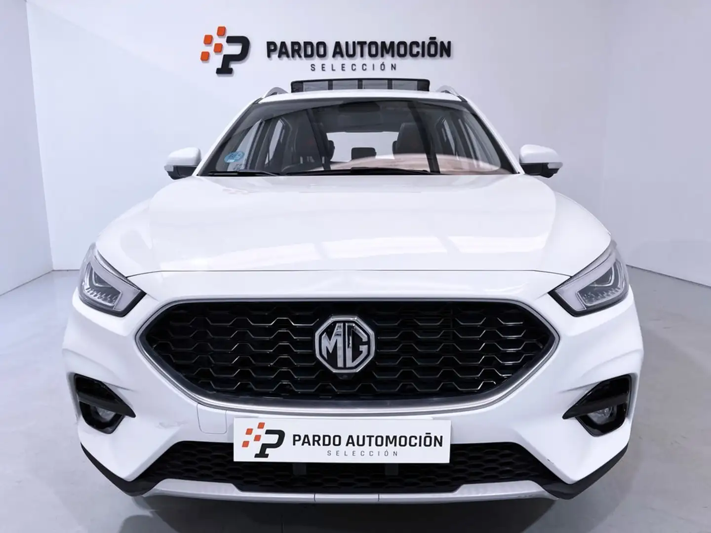 MG ZS 1.0T Luxury Blanco - 2