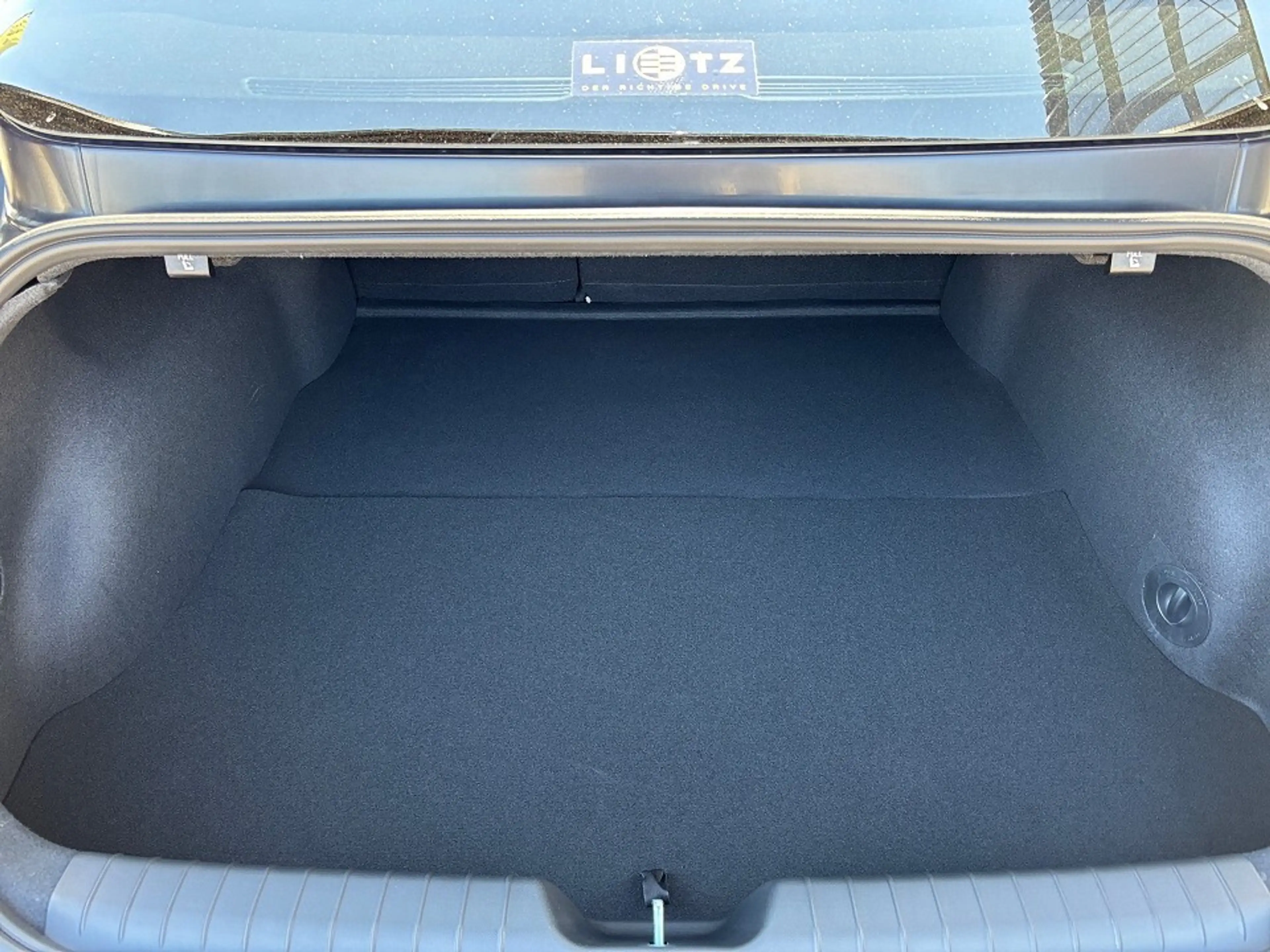 Hyundai IONIQ 6 Comfort Line 84 kWh 2WD i66c1-O4 — photo 9
