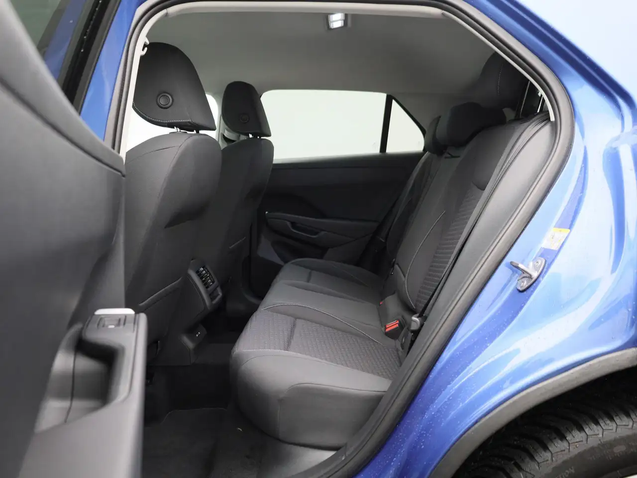 Volkswagen T-Roc 2026 — фото 12