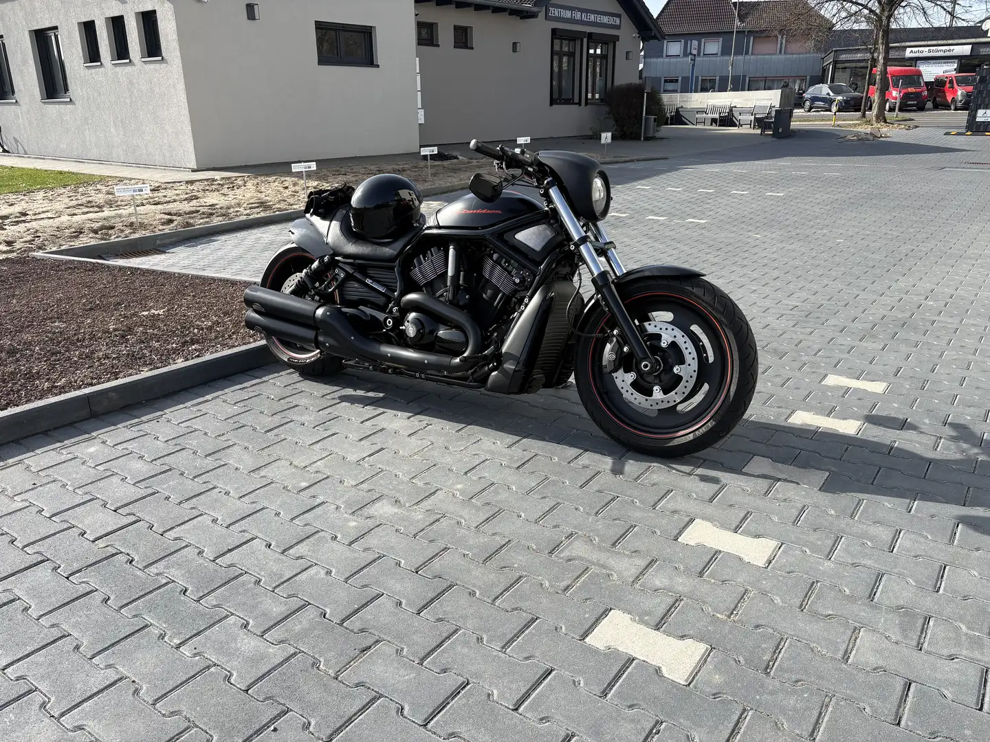 Harley-Davidson Night Rod Special - 2